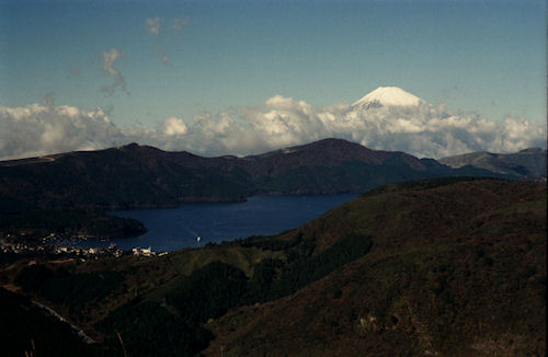 芦ノ湖と富士山01