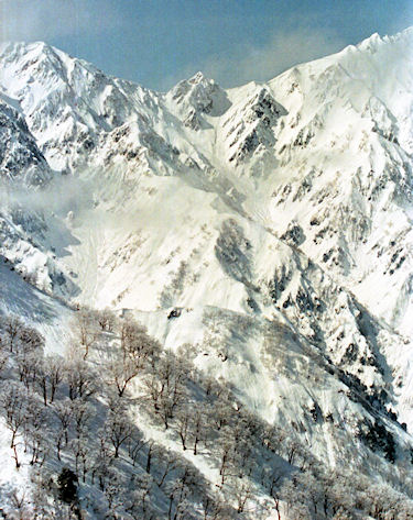 白馬村　五竜スキー場より05