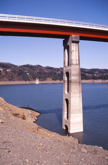 津久井湖〈渇水〉33